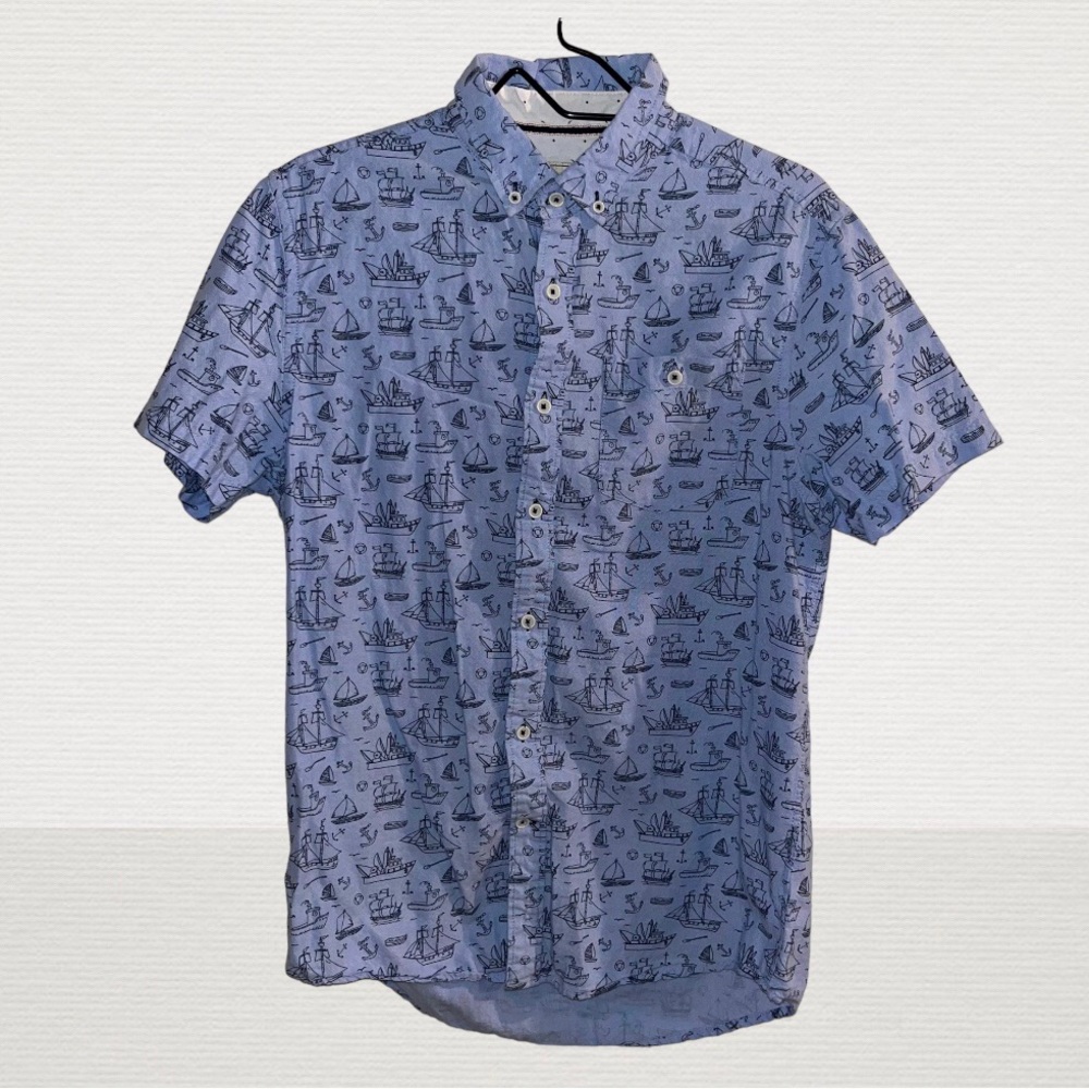 Report Collection Short Sleeve Button Down Shirt (Men’s Medium)